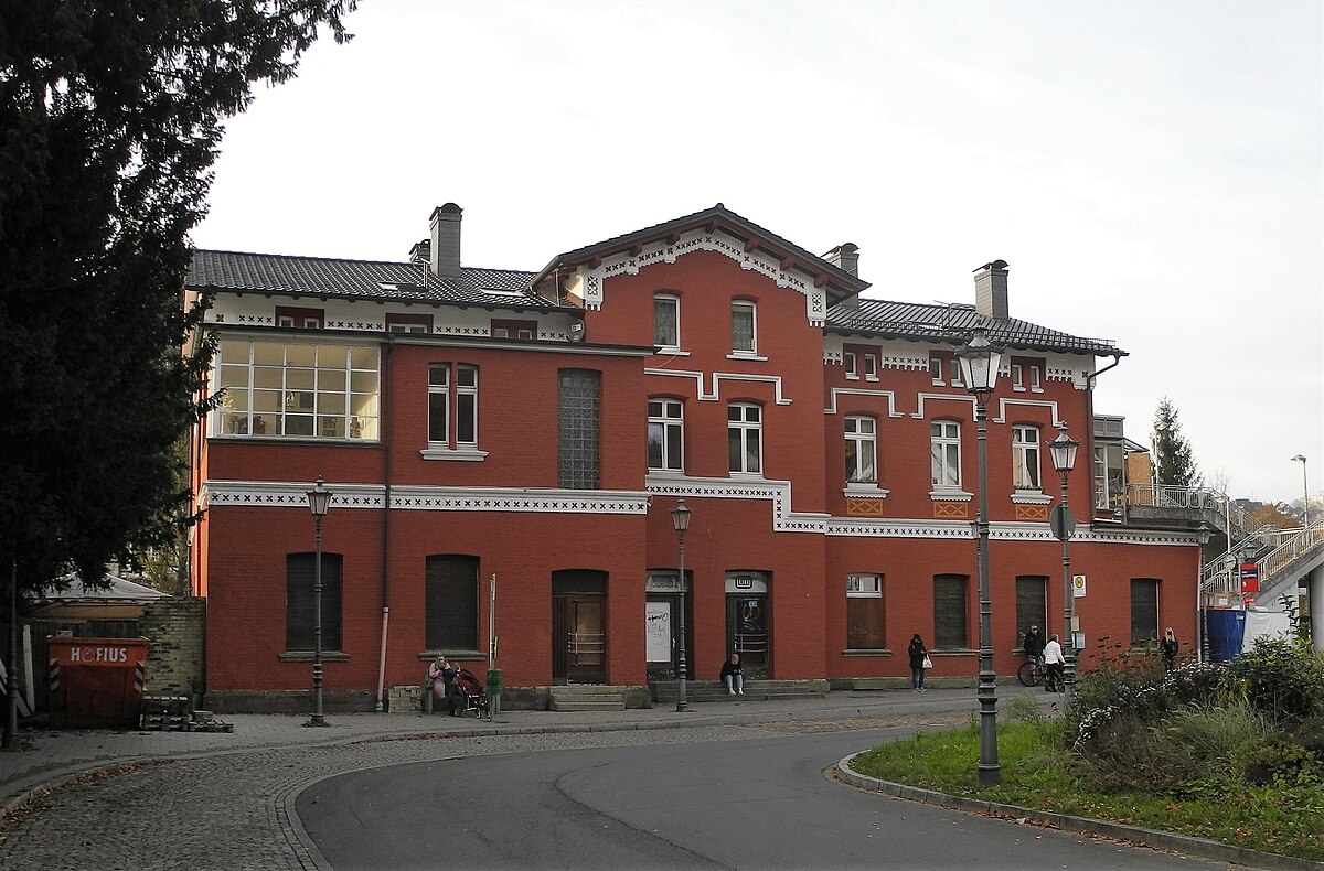 Bahnhofempfangsgebaude